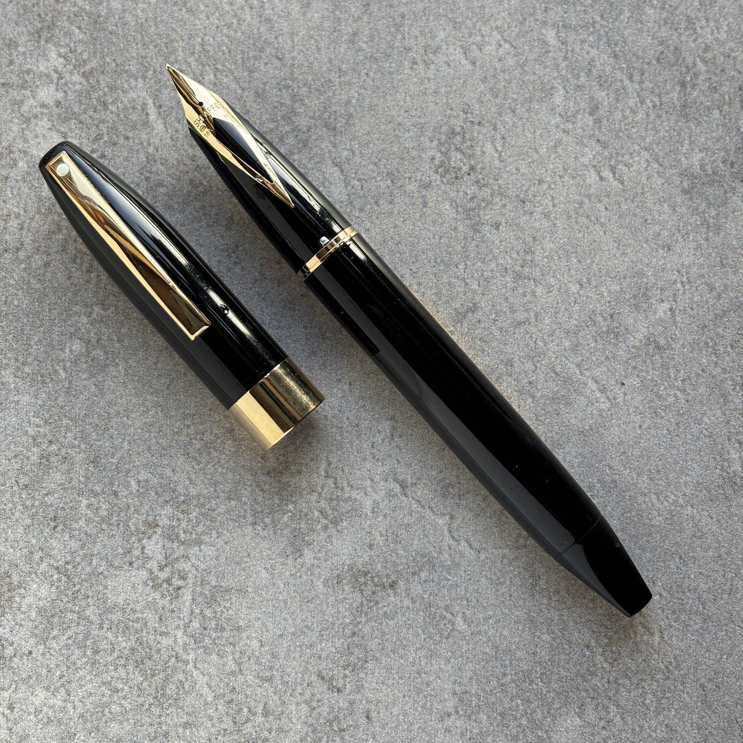 Sheaffer Legacy Fountain Pen, Black