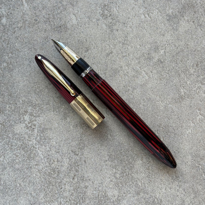 Sheaffer Triumph Vac-fil, Carmine red