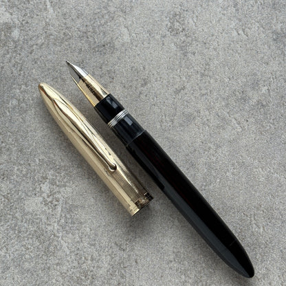 Sheaffer Crest Deluxe Fountain Pen/Pencil Set
