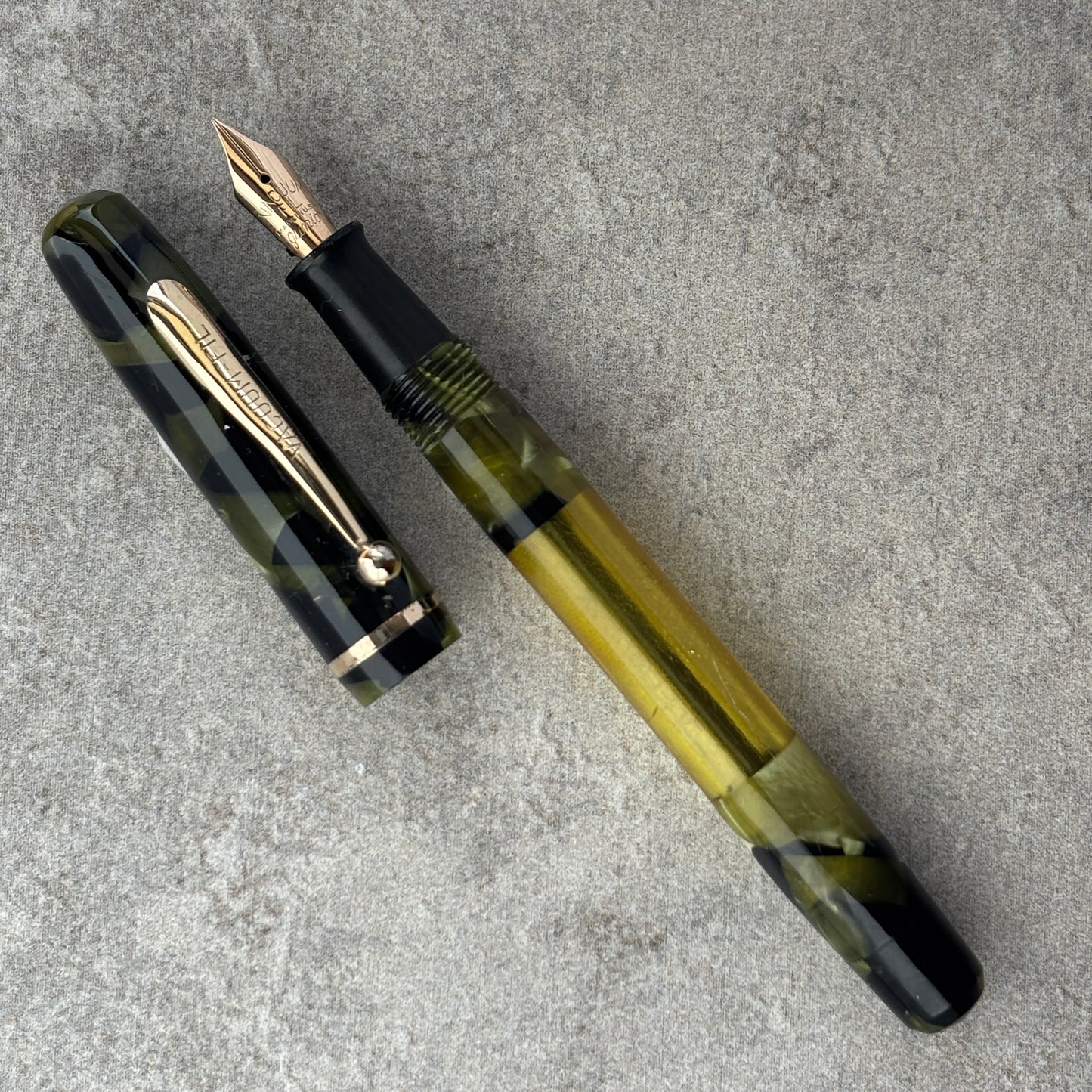 Vacuum Fil JR (Sheaffer Sub Brand), Marine Green