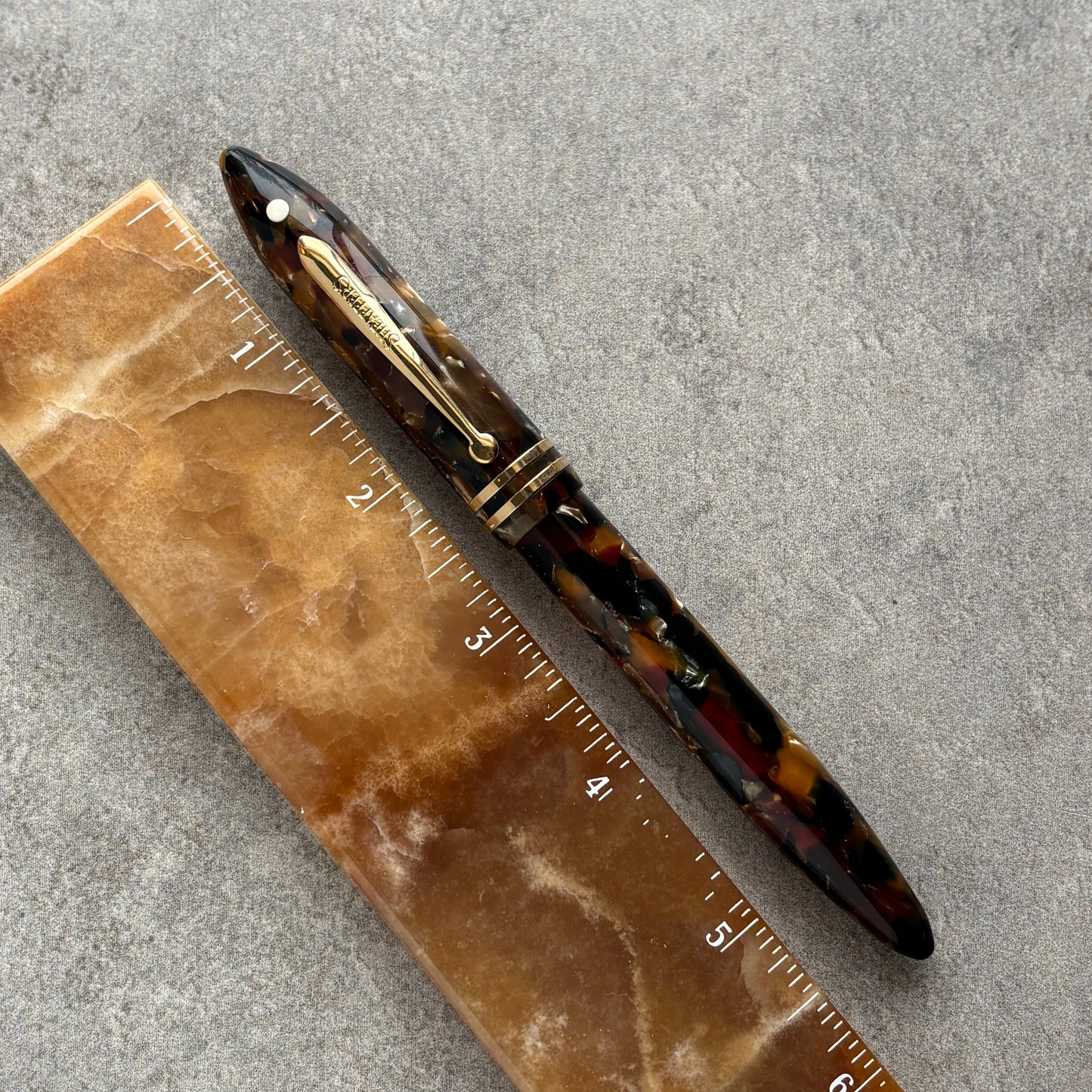 Amber Glow Sheaffer Balance II, Stub Nib