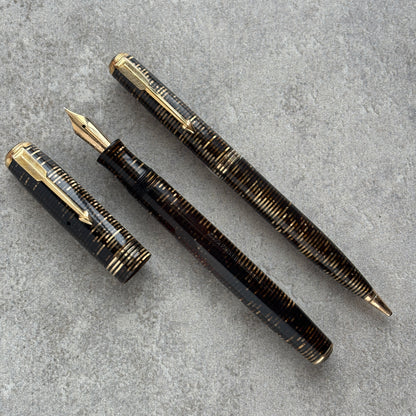 Parker Vacumatic Standard Set, Medium-fine Nib