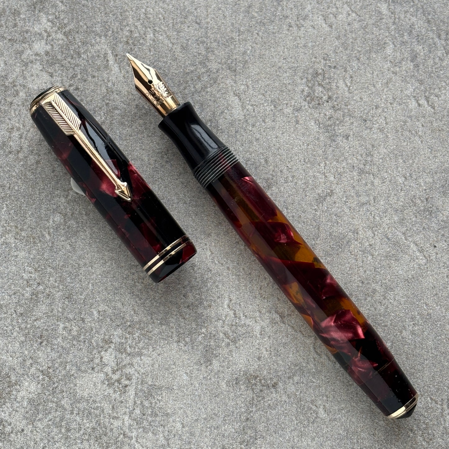 Parker Vacumatic Junior; Burgundy