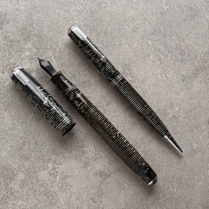 Parker Vacumatic Standard Set, Silver pearl, Fine Nib