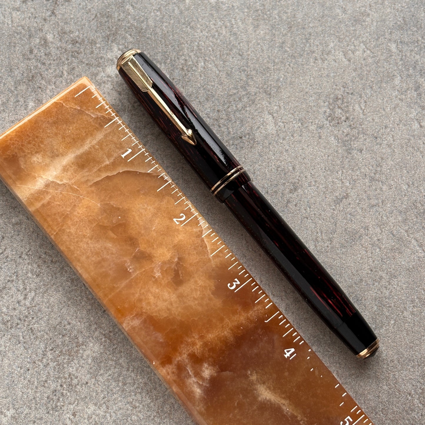 Parker Vacumatic JR; Burgundy Shadow Wave