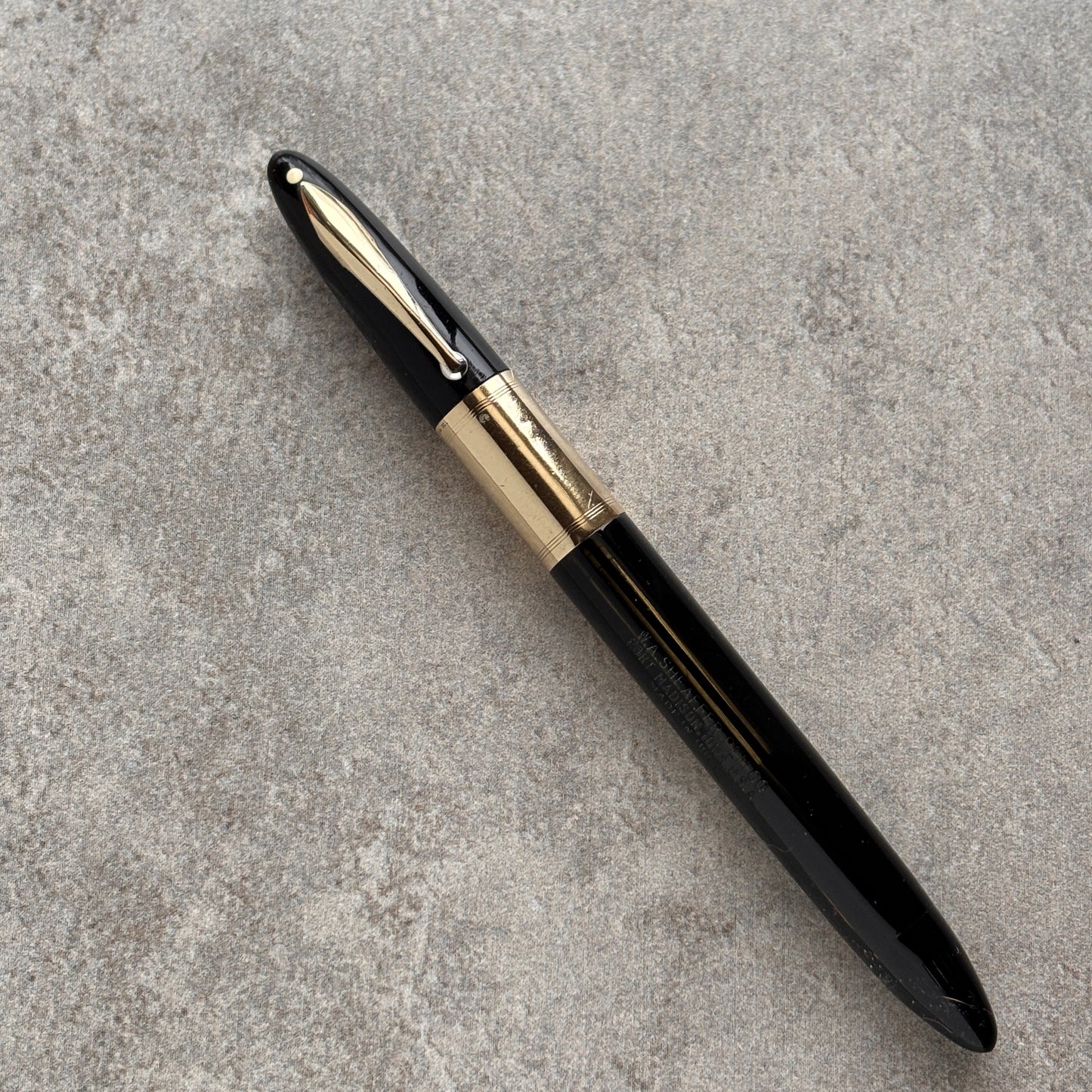 Sheaffer Triumph Vac-fil, Black Extra Wide Solid Gold Band