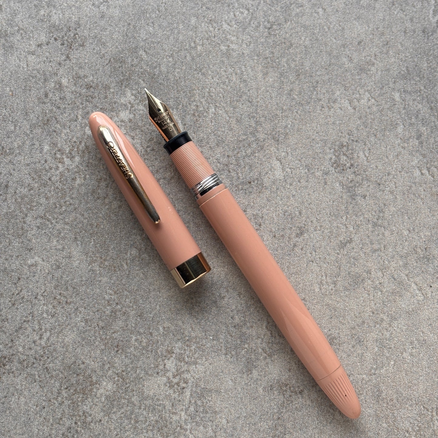 Sheaffer Snorkel Admiral, Snorkel Fountain Pen, Buckskin Tan