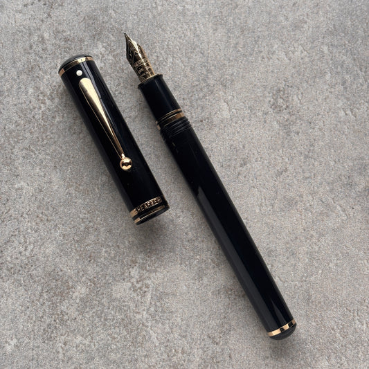 Sheaffer Connaisseur Fountain Pen, C/C Filler