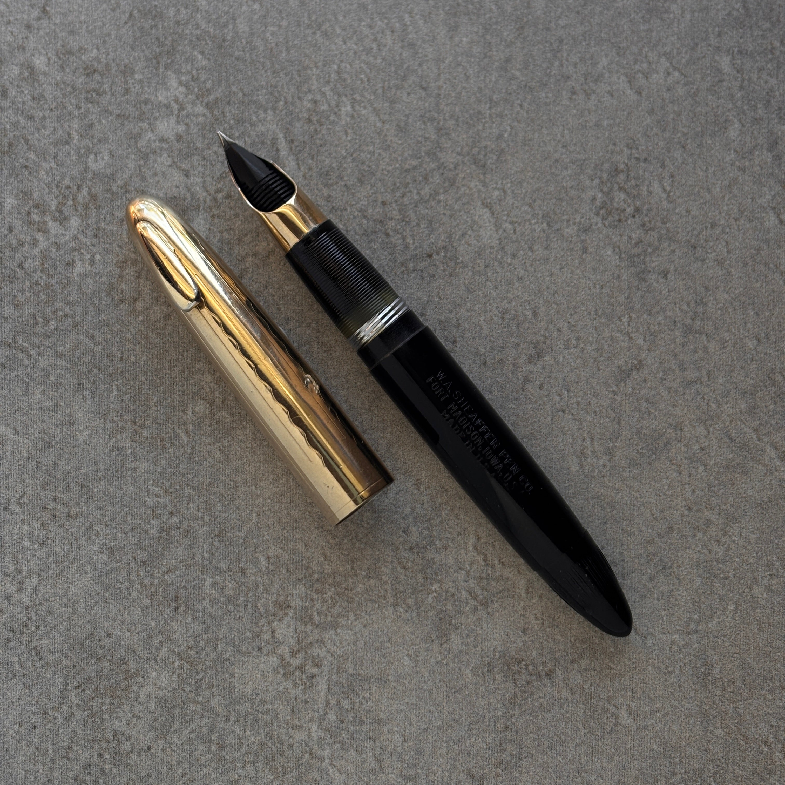 Sheaffer Tuckaway Crest Fountain Pen, Gold Filled Cap – Ozark Pen Shop